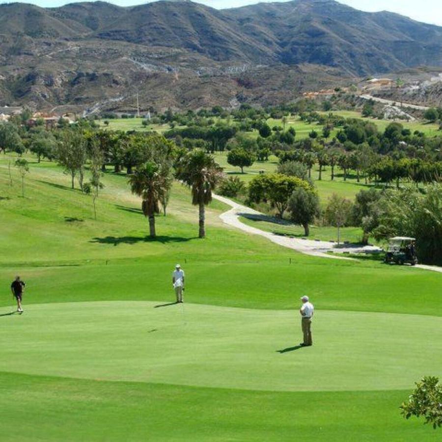 Golf, Piscina Climatizada Y Playa Apartment La Envia Екстериор снимка